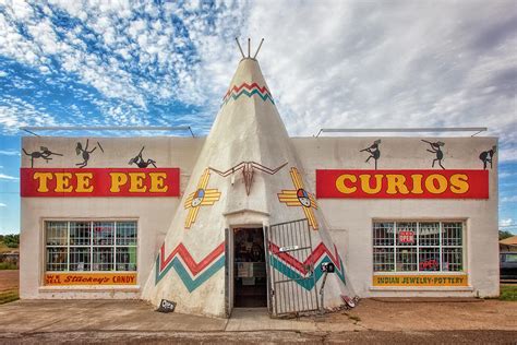 Explore the Uniqueness of Tee Pee Curios - A Must-Visit Destination!